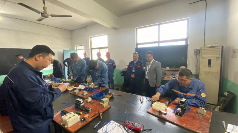 安阳市殷都区总工会举行安阳市新型化工工业集群手艺竞赛暨第十届“同兴杯”职工手艺大赛